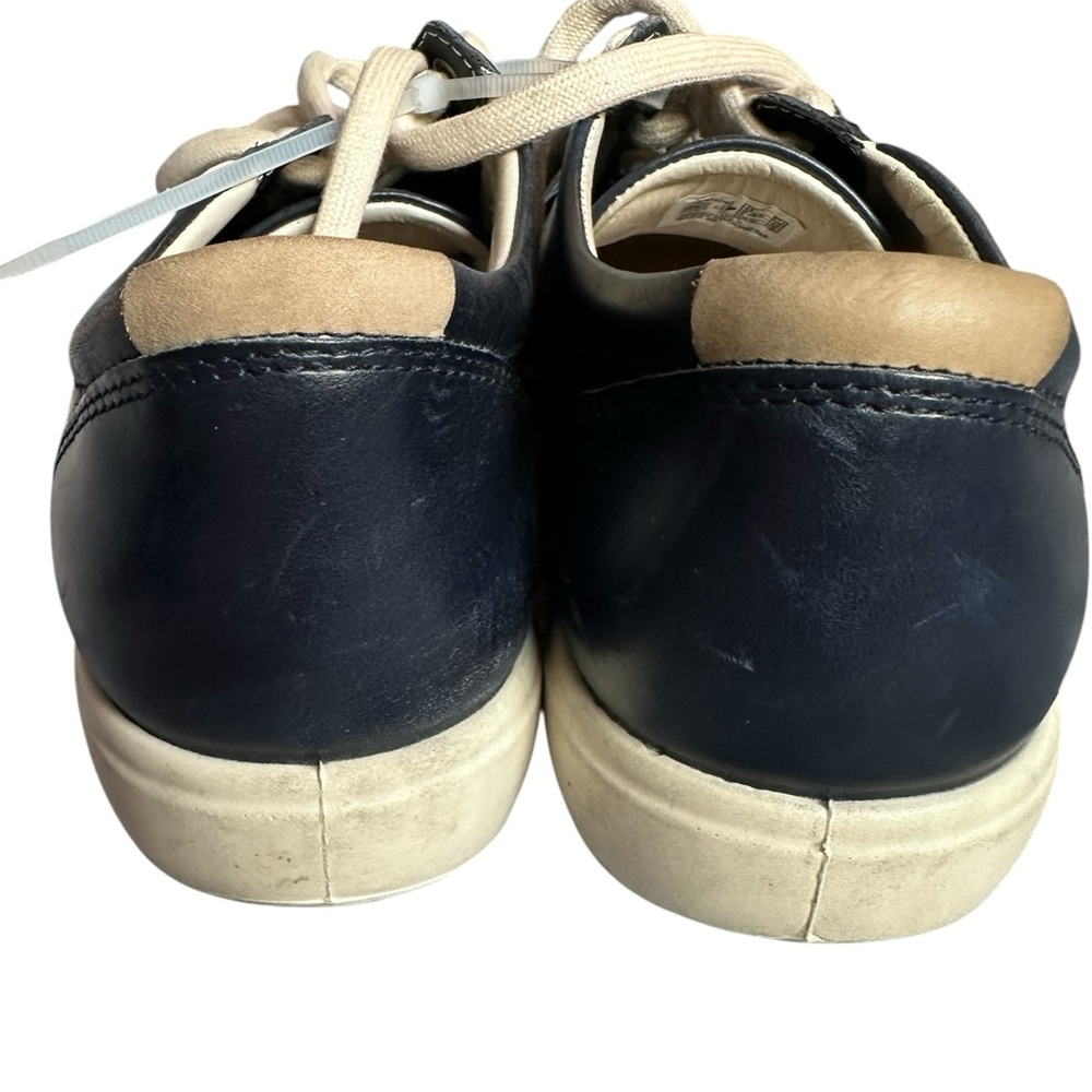 Ecco Soft 7 Leather Sneaker in Marine/Navy/Deep Blue - Size US8/8.5 - Picture 4 of 9